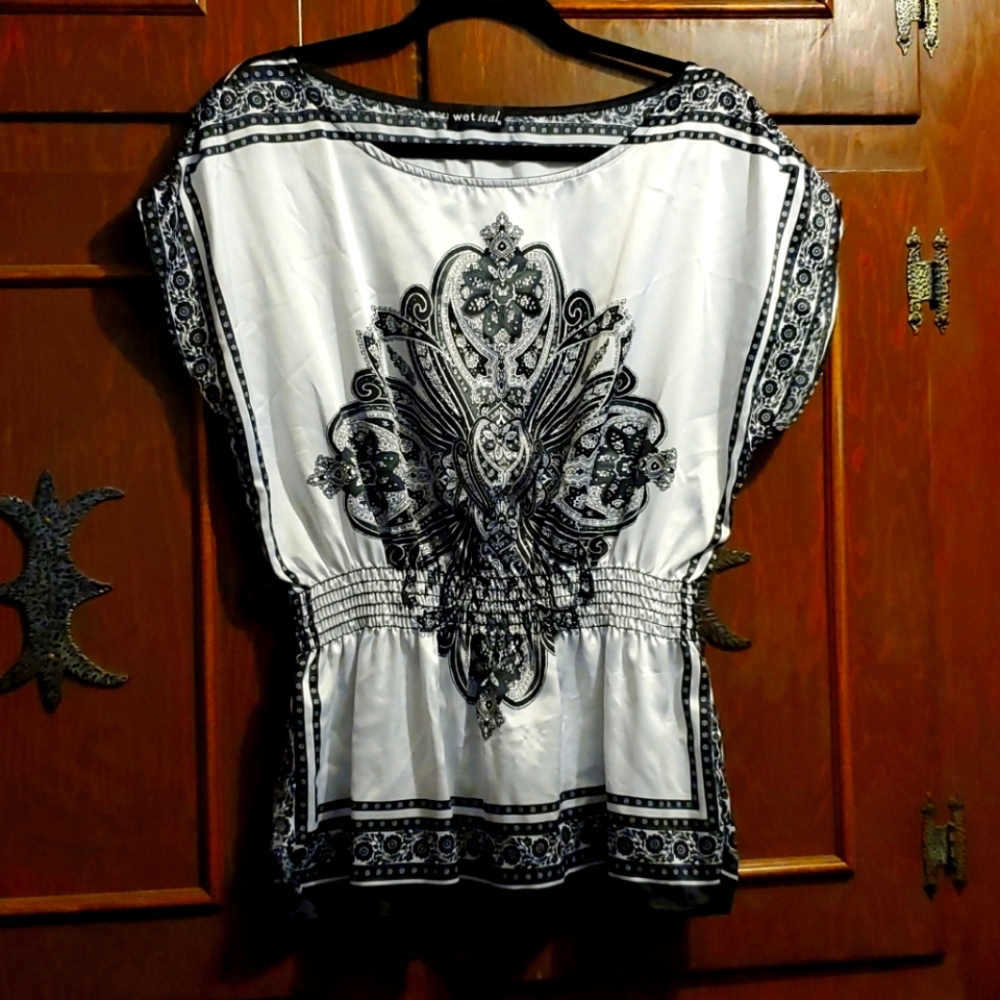 NWOT WetSeal silky black & white dolman top sz XL